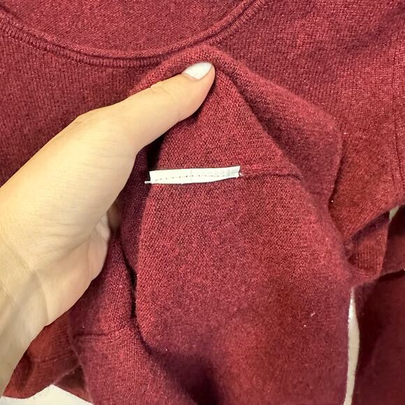 Club Monaco 100% Cashmere Red Crew Neck Long Sleeve Sweater XS - Picture 3 of 4